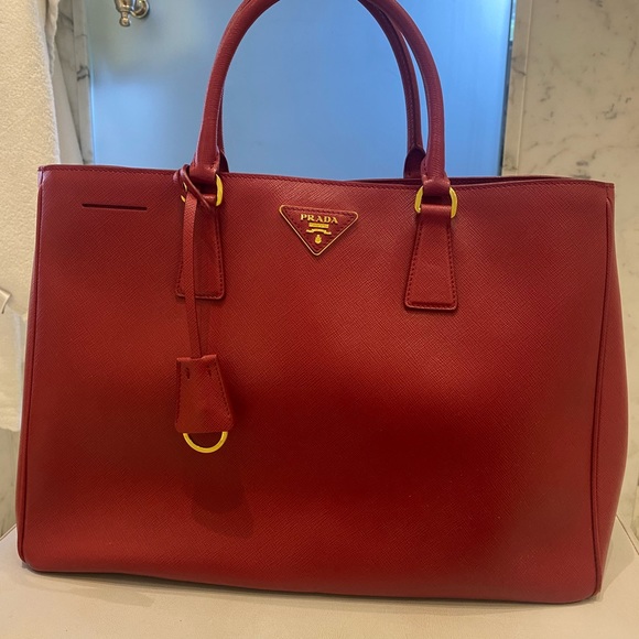 Prada top handle bag - Picture 5 of 12